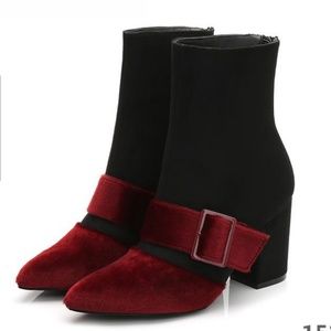 **NO OFFERS**CLEARANCE SALE**Mackin J boots